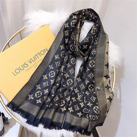 foulard chale louis vuitton|foulards louis vuitton femme.